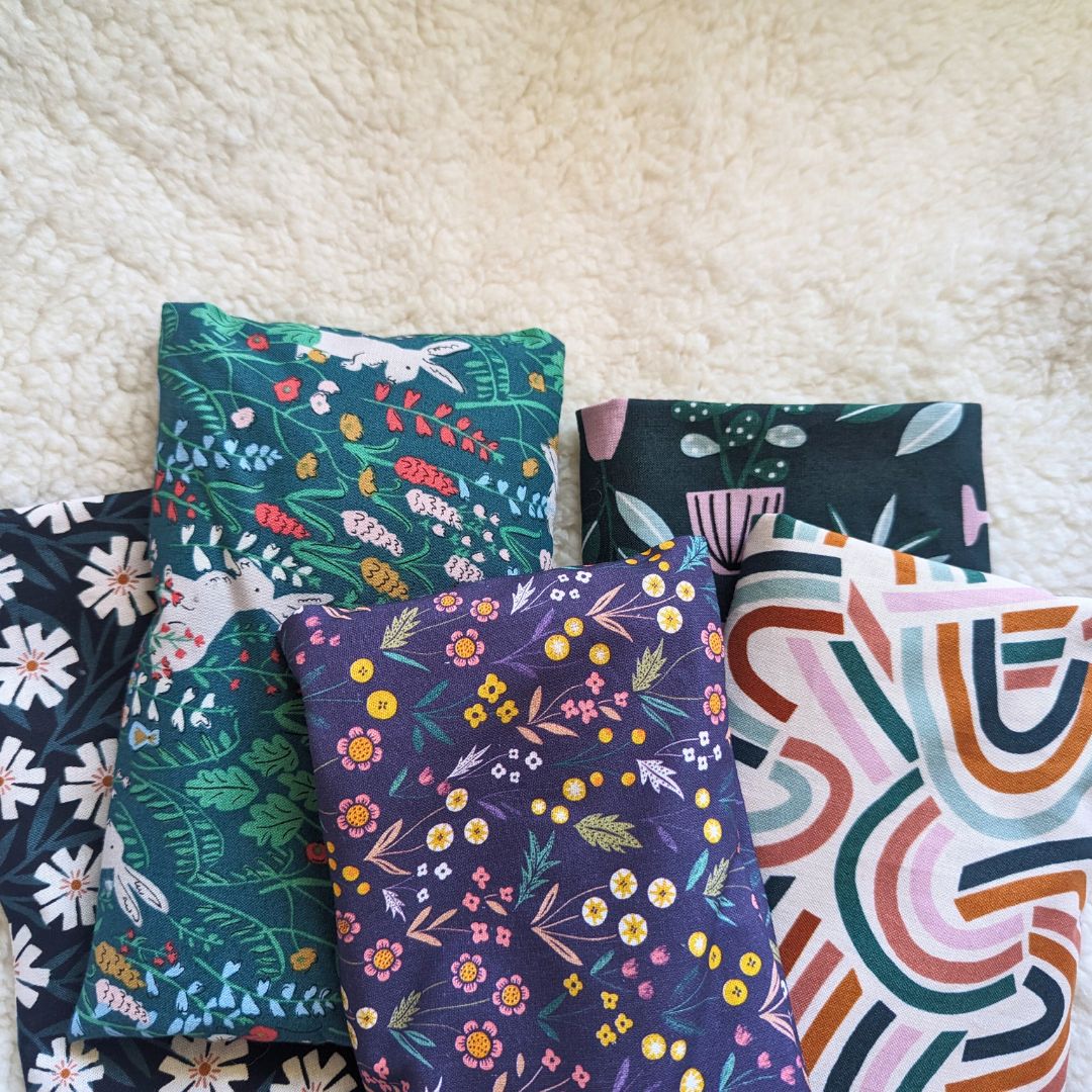 Dark Daisies - Weighted Eye Pillow