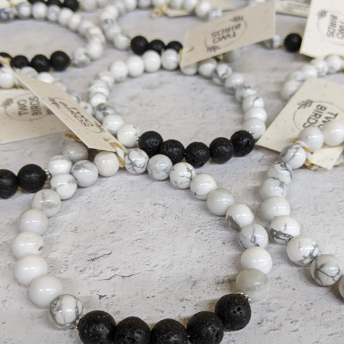 Gemstone Diffuser Bracelet - White Howlite + Lava Rock
