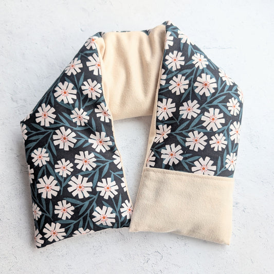 Weighted Neck Wrap - Dark Daisies