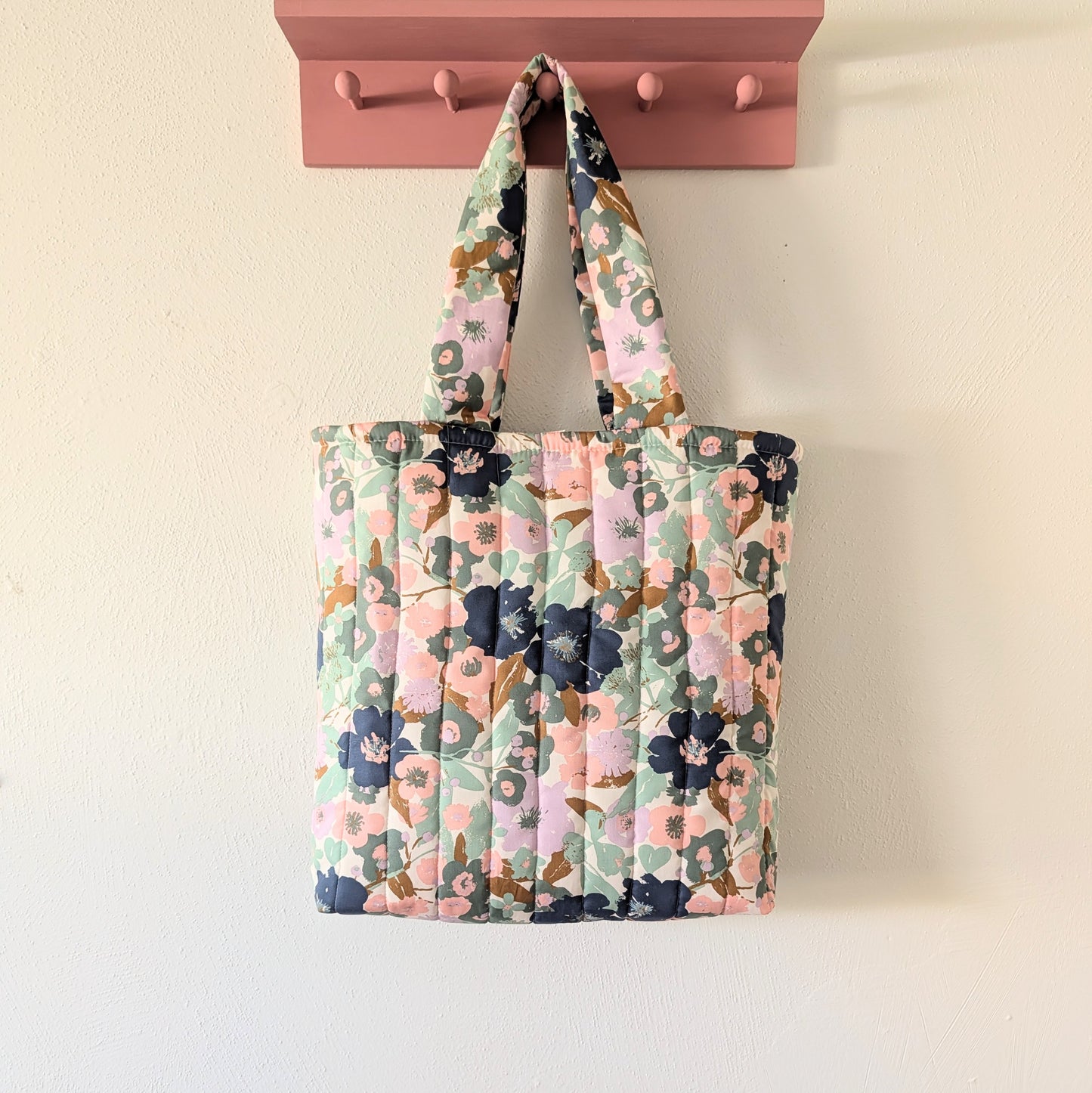 Large Puff Quilted Tote Bag - Meadow Bloom