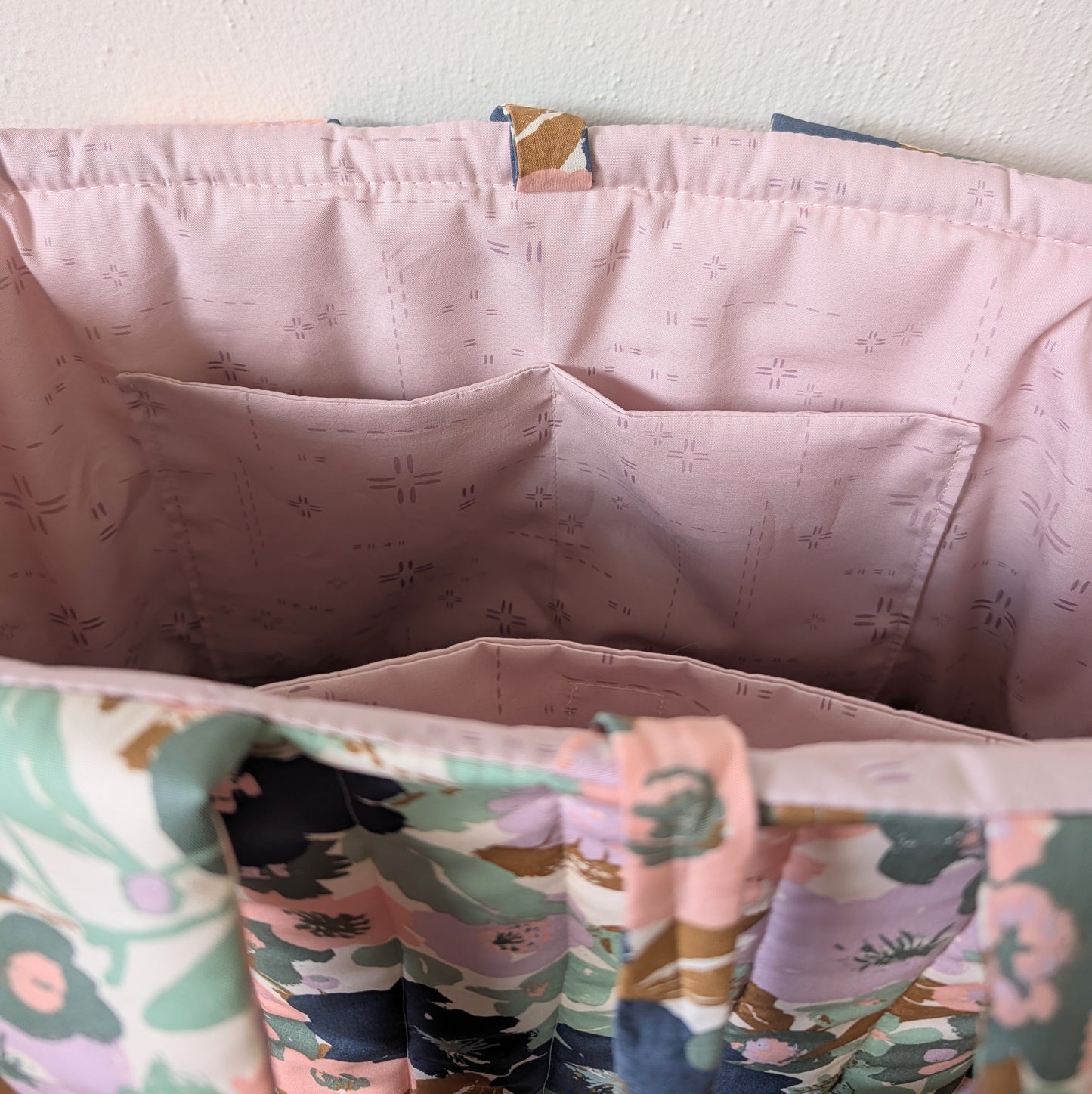 Large Puff Quilted Tote Bag - Meadow Bloom