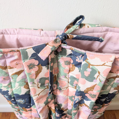 Large Puff Quilted Tote Bag - Meadow Bloom